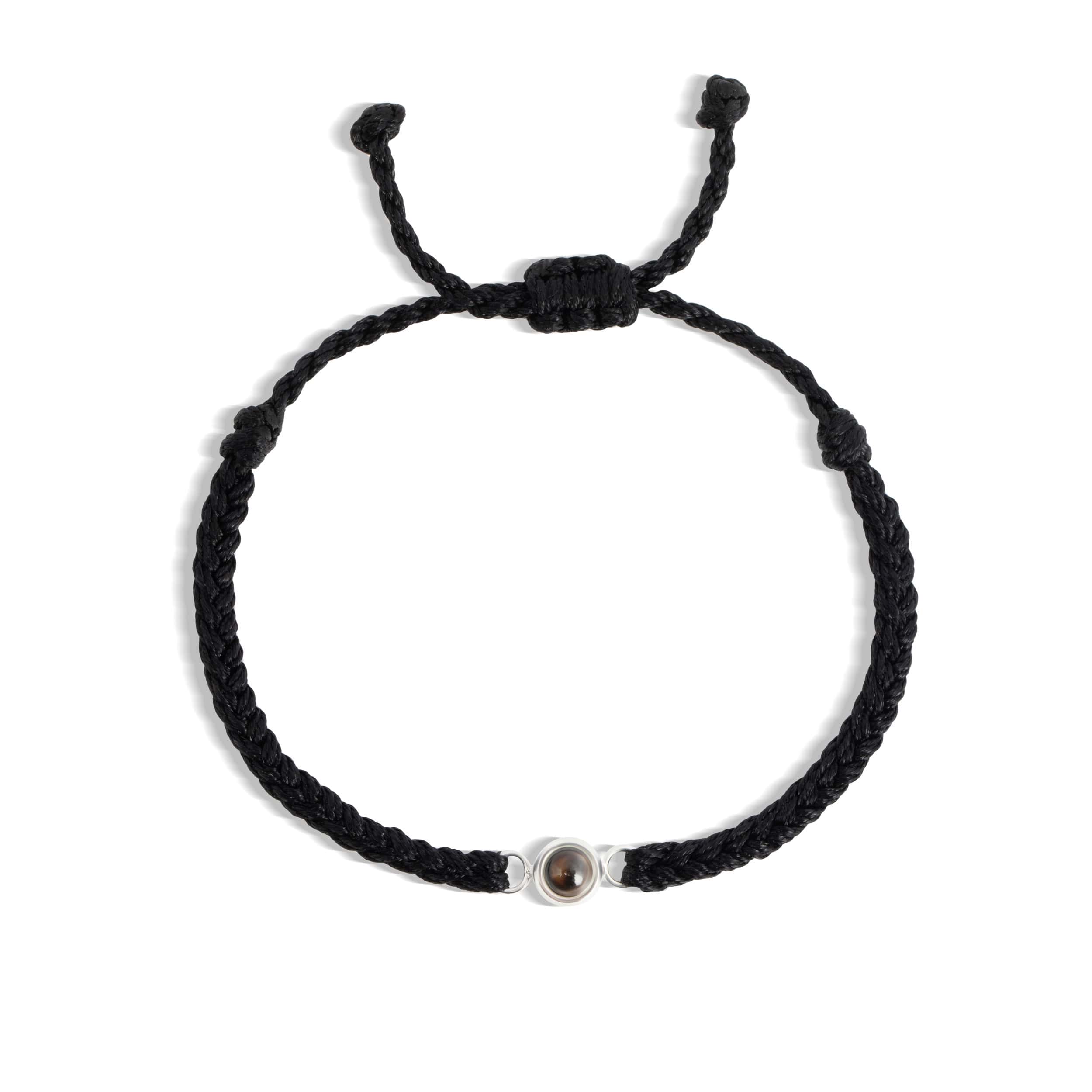 Projection Photo Bracelets: Cherished Memories on Your Wrist