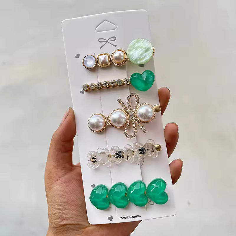 Elegant Pearl Flower Hair Clips Set