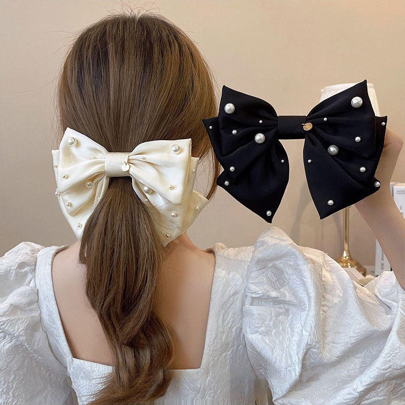 Pearl Embellished Bow Hair Clip