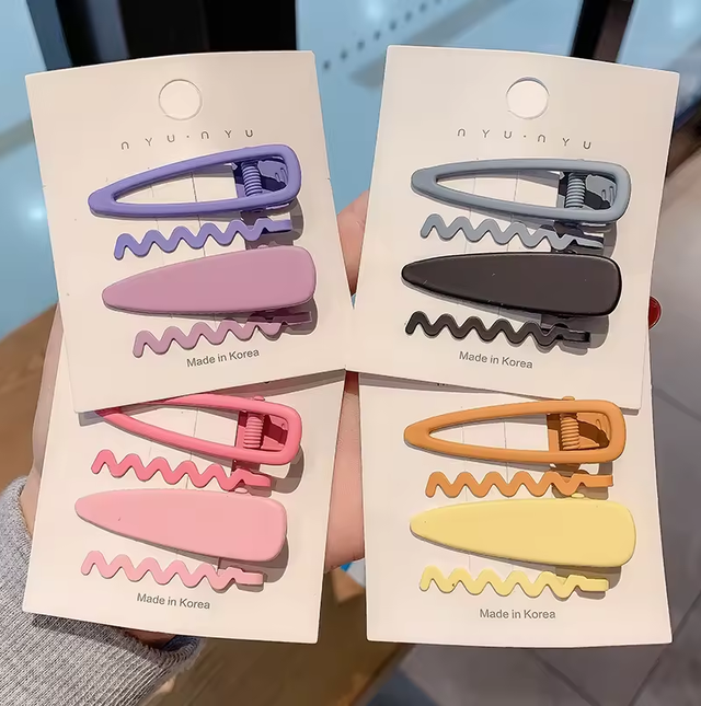 Minimal Matte Hair Clip Set